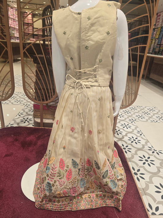 Girls Cream Tissue Silk Embroidered Gaghra Set