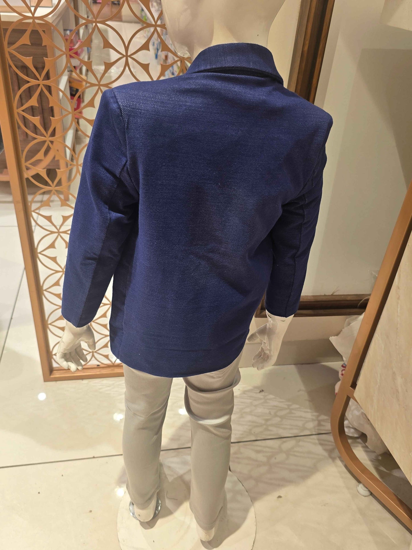 Lycra Material blue colour coat set for boy with pockets