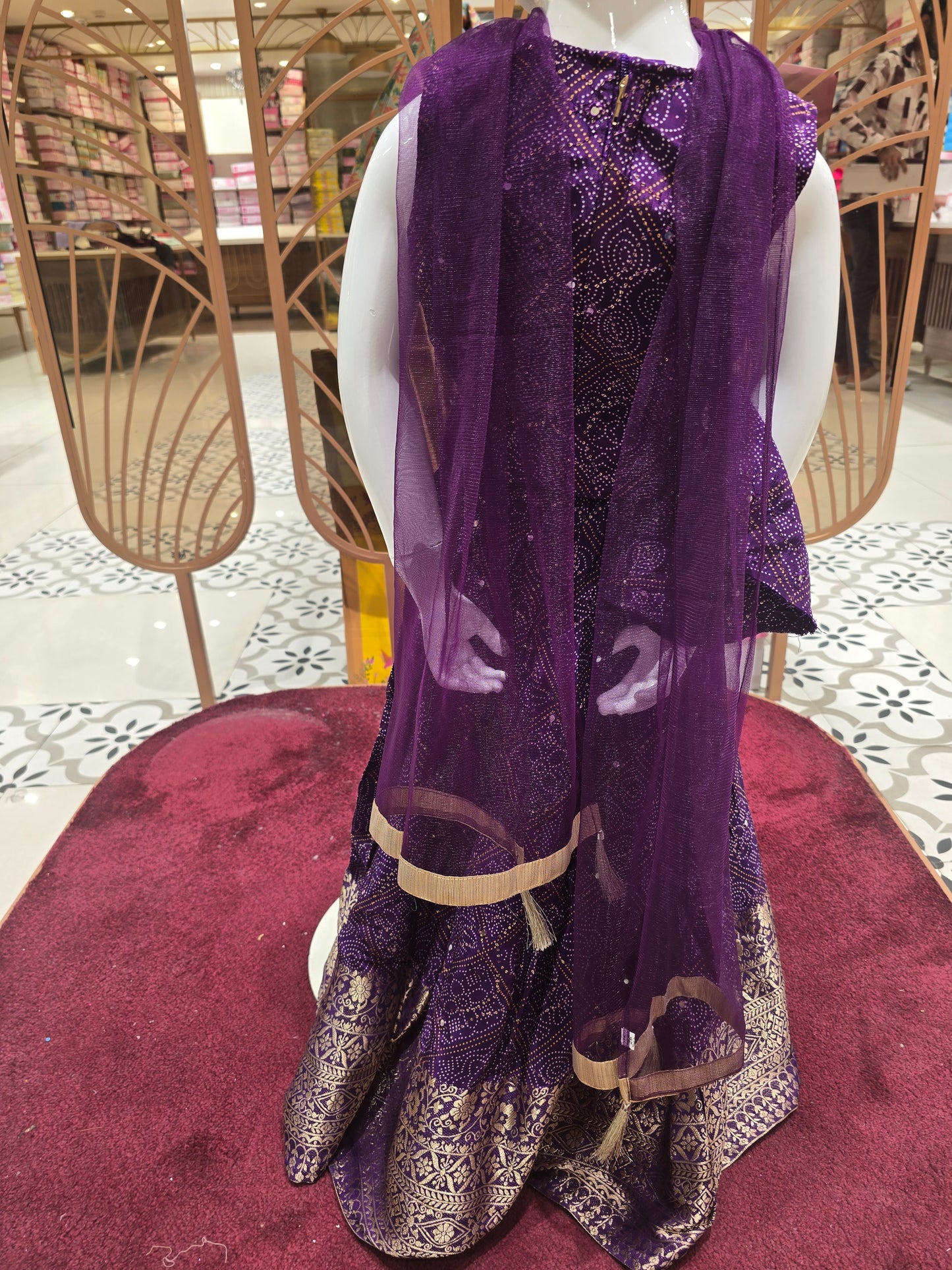 Banarasi Design Ghagra Choli Set with Ethnic Traditional Pattern – Sleeveless Imported Fabric for Girls