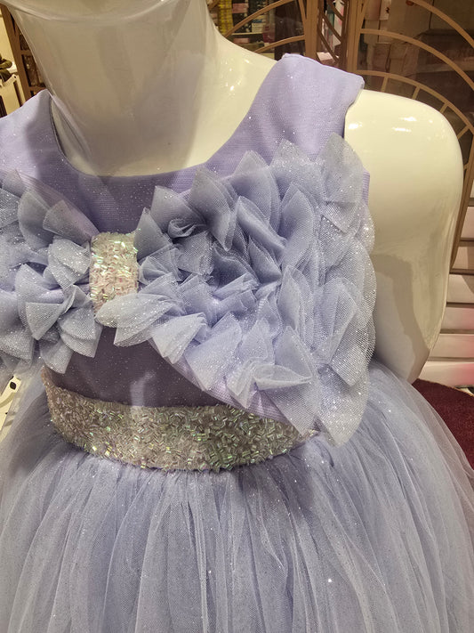 Glittery Netted Light Purple Party Wear Gown with Silver Bow Belt & Stylish Designed Top – Girls (Age 5, Size 24)