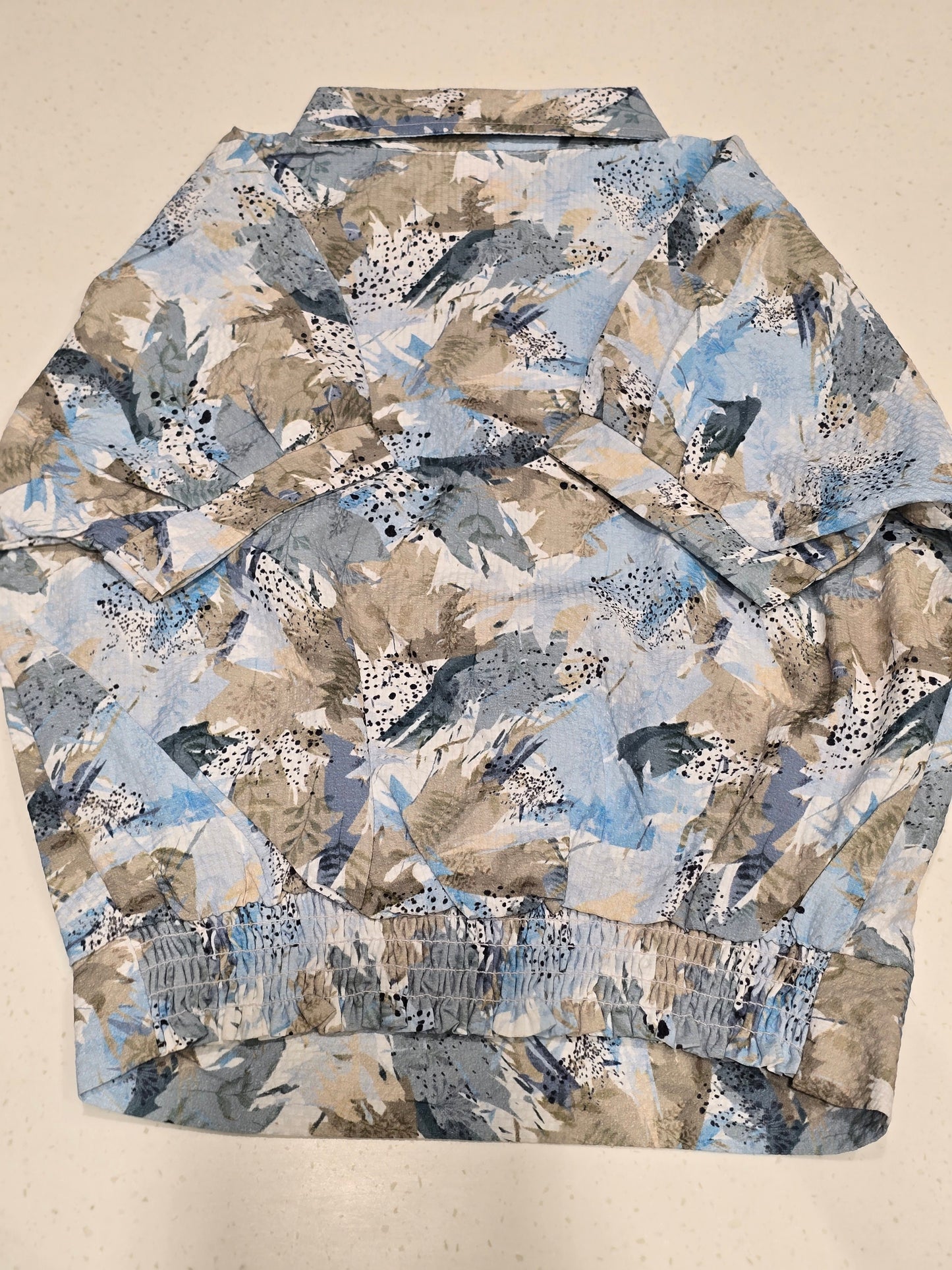 vintage-style batwing cropped