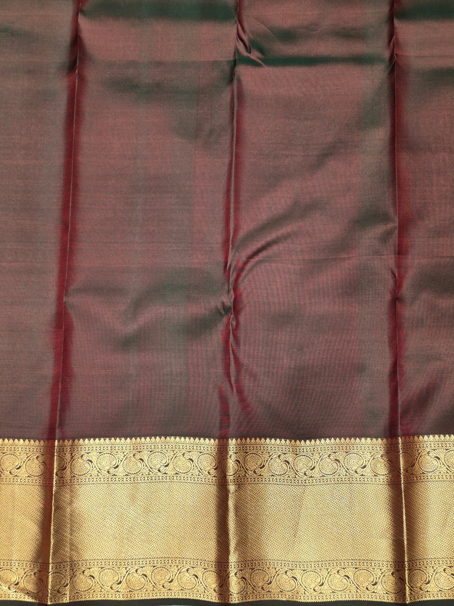 Pure Handloom Kanjivaram Brocade Silk Saree with Gatti Border and Rich Pallu