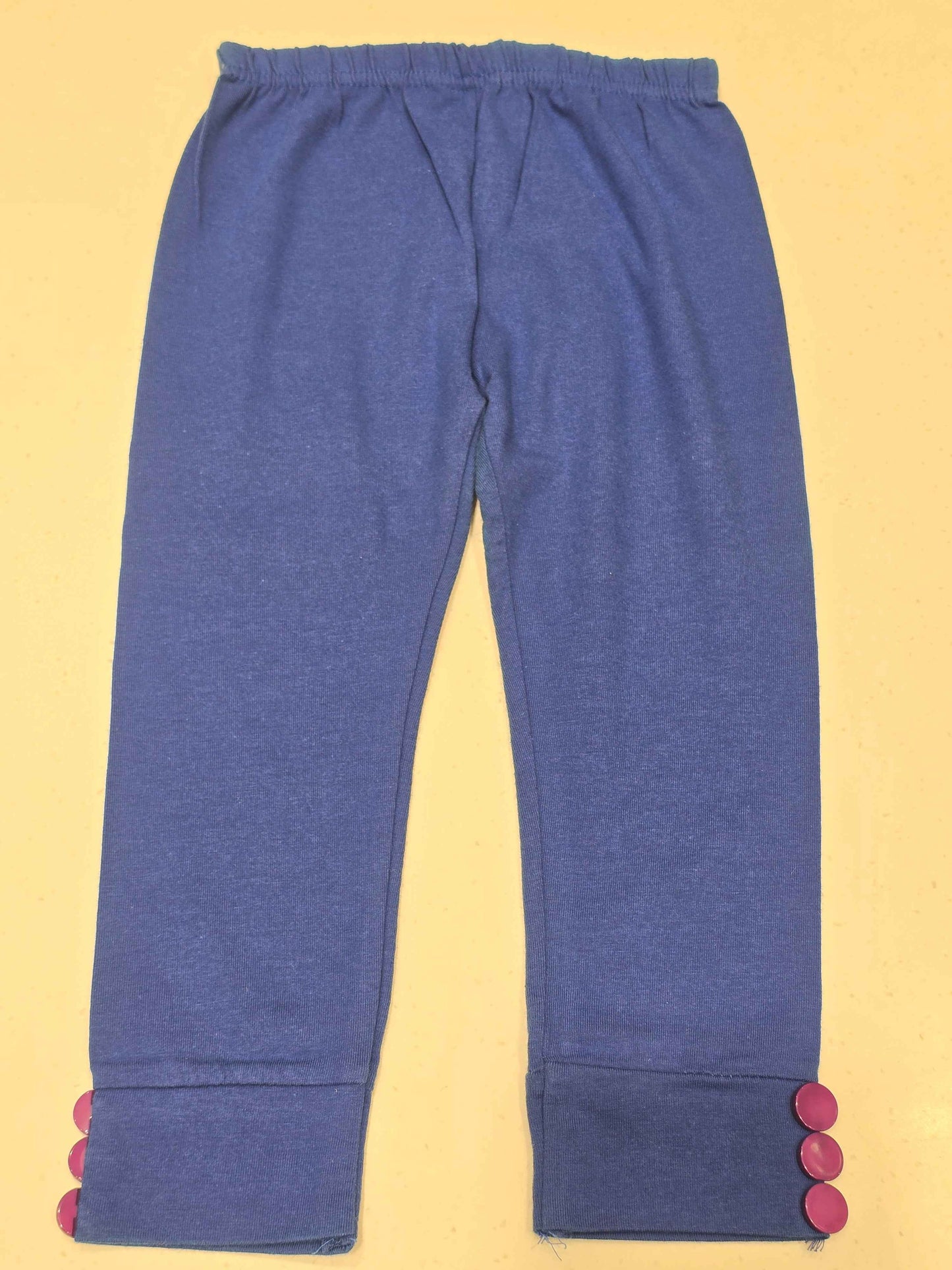 Cotton material blue colour capri for girl