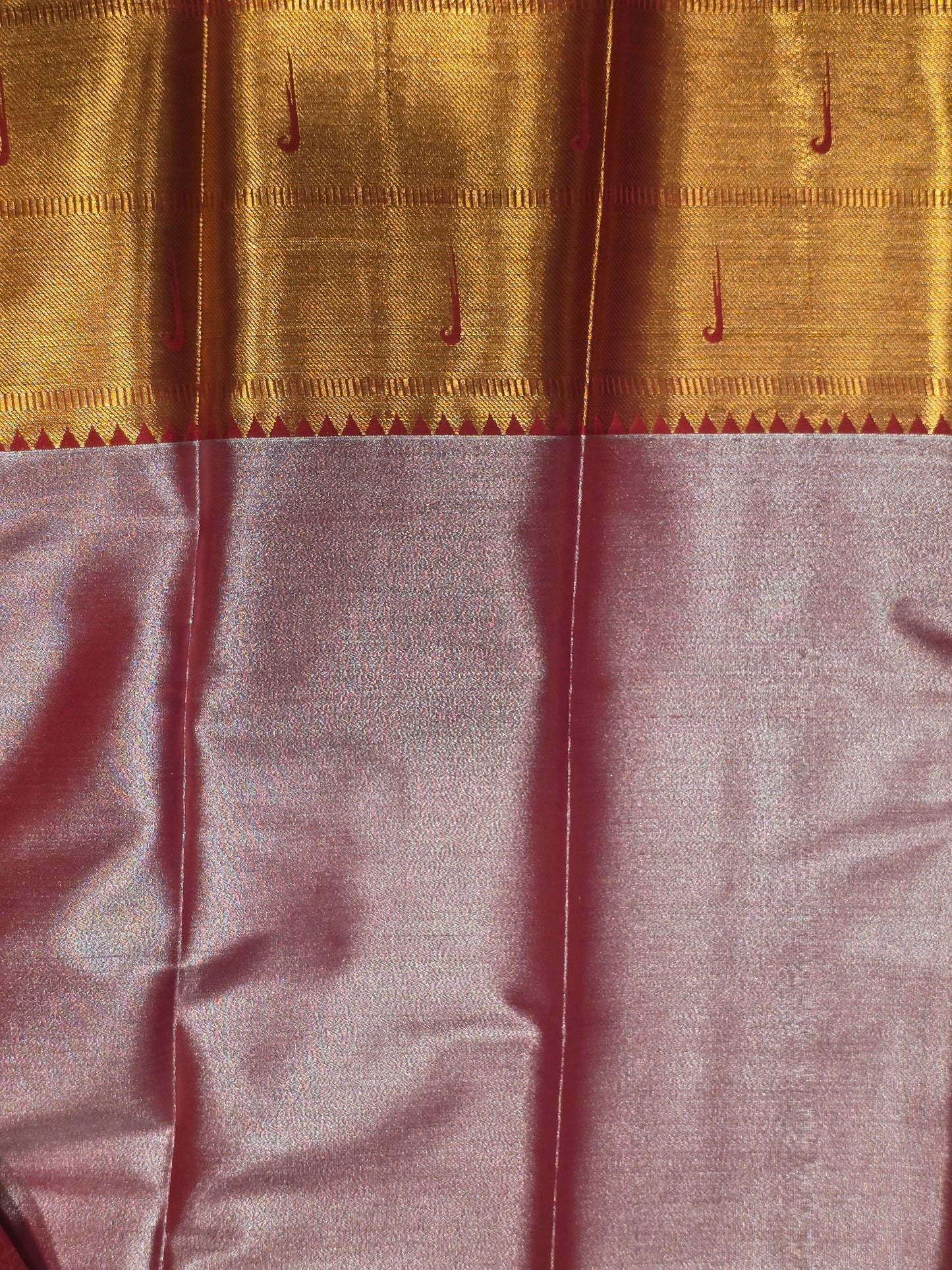 Semi Kanjivaram Tissue Saree with Gatti Border
