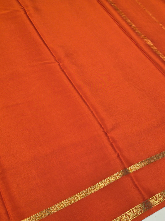 Women Pure Mysore Crepe Silk Self Saree with Traditional Border