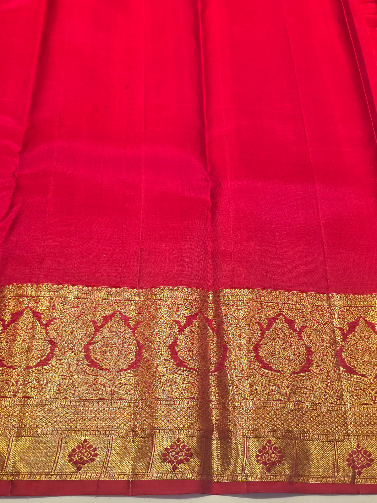 Exclusive Handloom Pure Brocade Kanjivaram Silk Saree in Maroon with Traditional Designs, Long Gold Zari Border and Rich Pallu for Wedding Wear