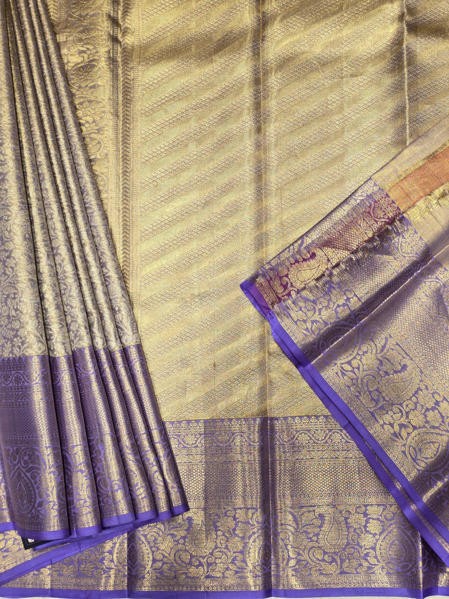 Pure Kanjivaram Tissue Silk Saree with Rich Pallu