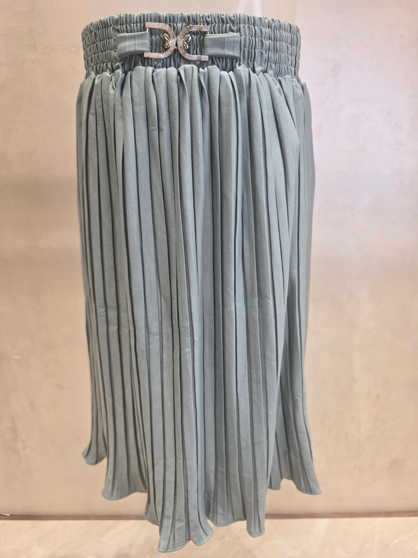 Pista Green Lycra ¾ Length Skirt for Girls with Elastic Waistband and Stylish Belt Logo for Casual Wear