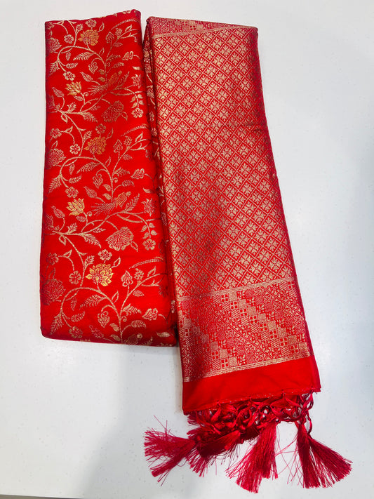 Sunlit Elegance – Mustard Yellow Semi Banarasi Saree with Subtle Zari Weave