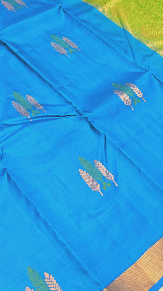 Pure Handloom Kanjivaram Silk Saree with Fancy Stem Leaf Design Body, Small Gatti Border and Rich Pallu for Festival and Daily Wear