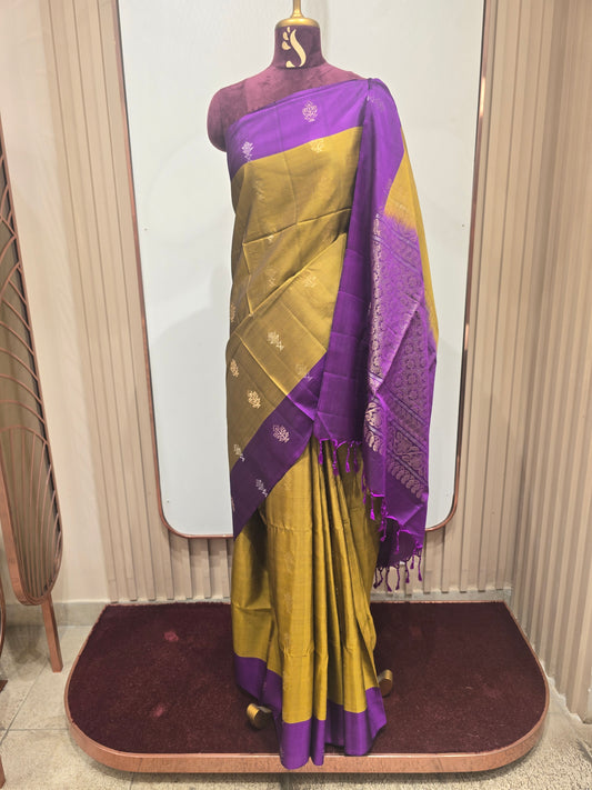 Mehendi Green Pure Soft Silk Saree