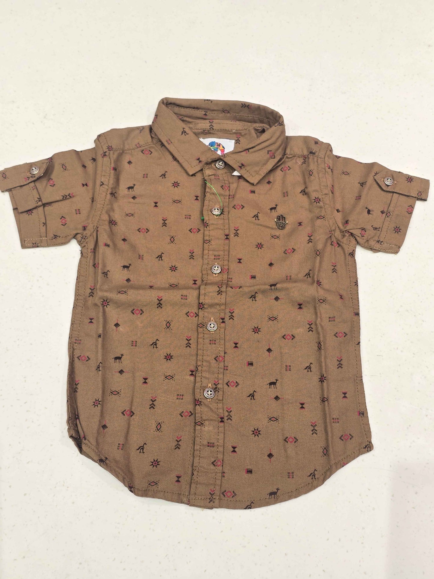 Cotton material burgundy shade shirt for boys with colar neck