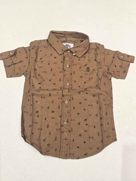 Cotton material burgundy shade shirt for boys with colar neck
