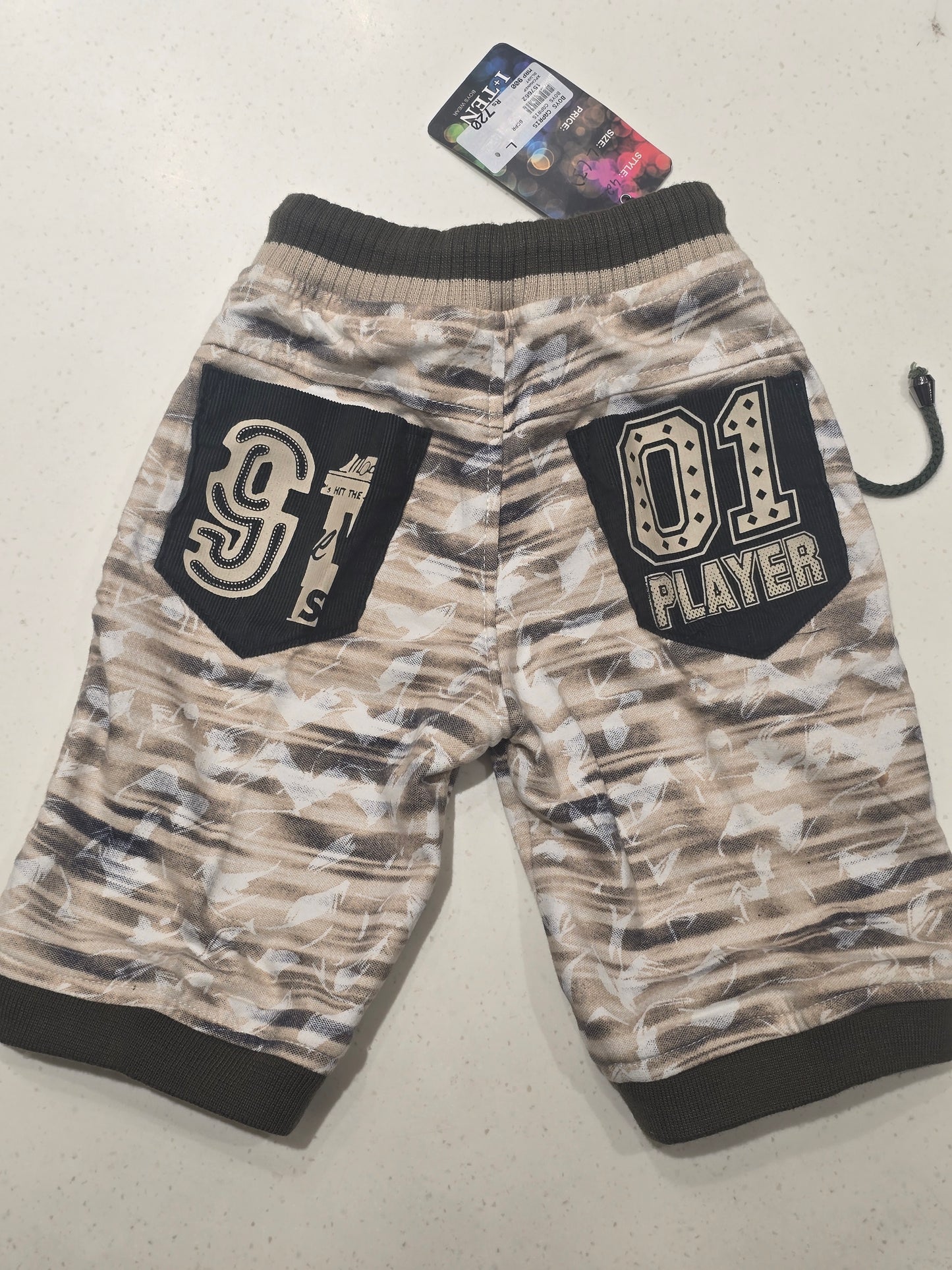 Lycra Material multi colour shades ¾ with 4 pockets