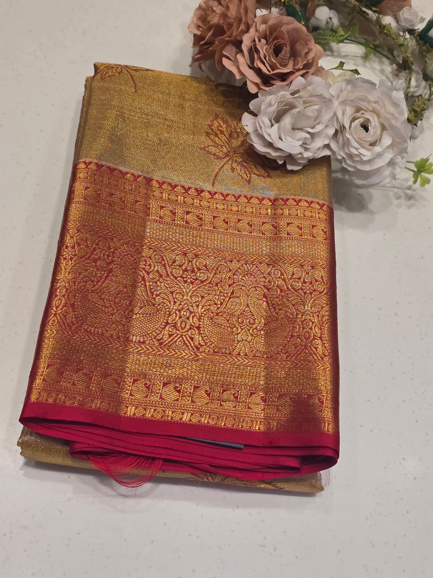 Exclusive Handloom Kanchivaram Tissue Silk Saree with Leaf Thread Work & Rich Pallu – Wedding Special