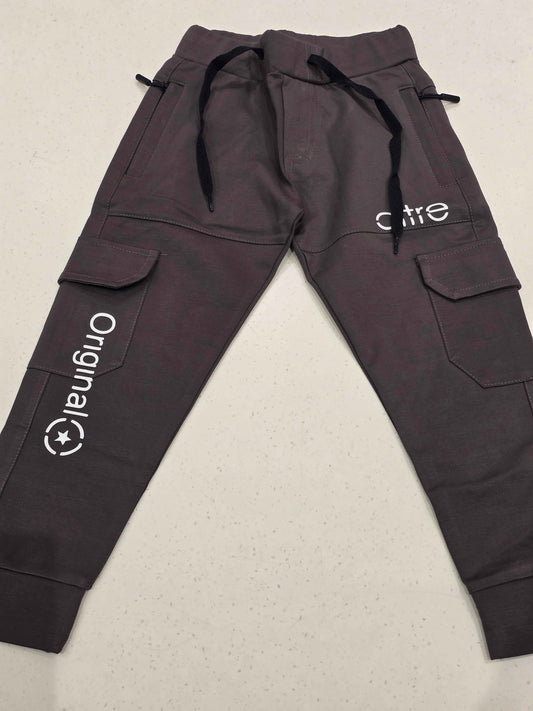 Jersey material gray color casual wear pant for boys