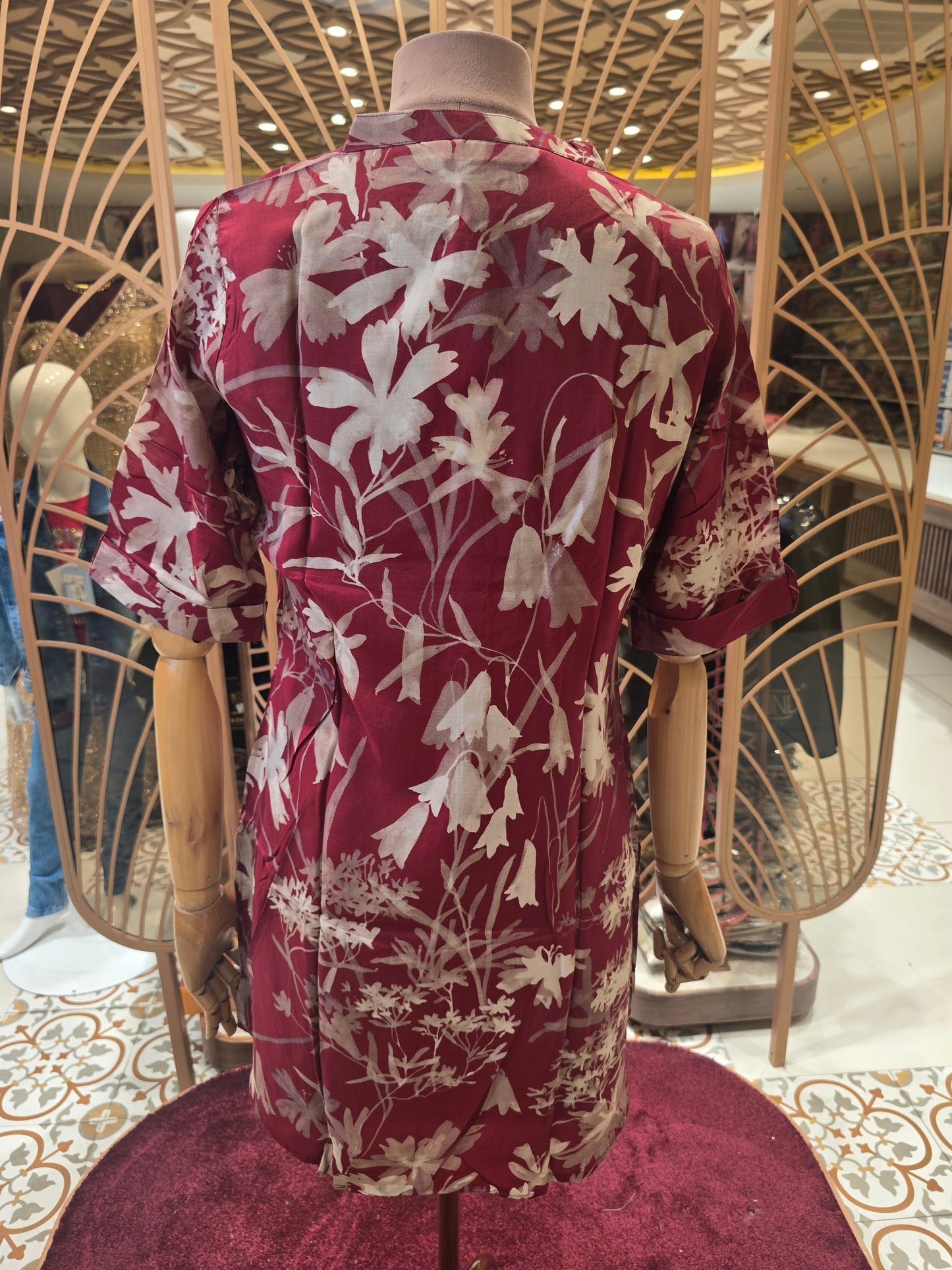 Women’s Rayon Straight Kurta in Maroon with Floral Printed Design, ¾th Sleeves and Collar Neck with Buttons for Daily and Casual Wear