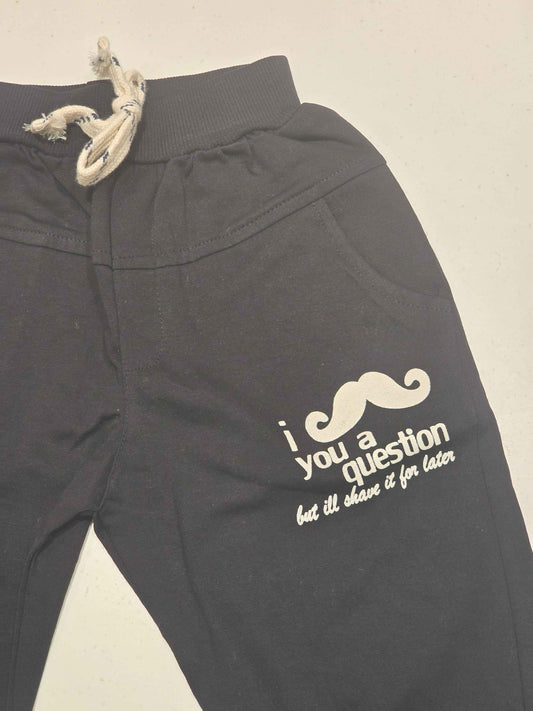 Cotton material balck color ¾ shorts with rubber print