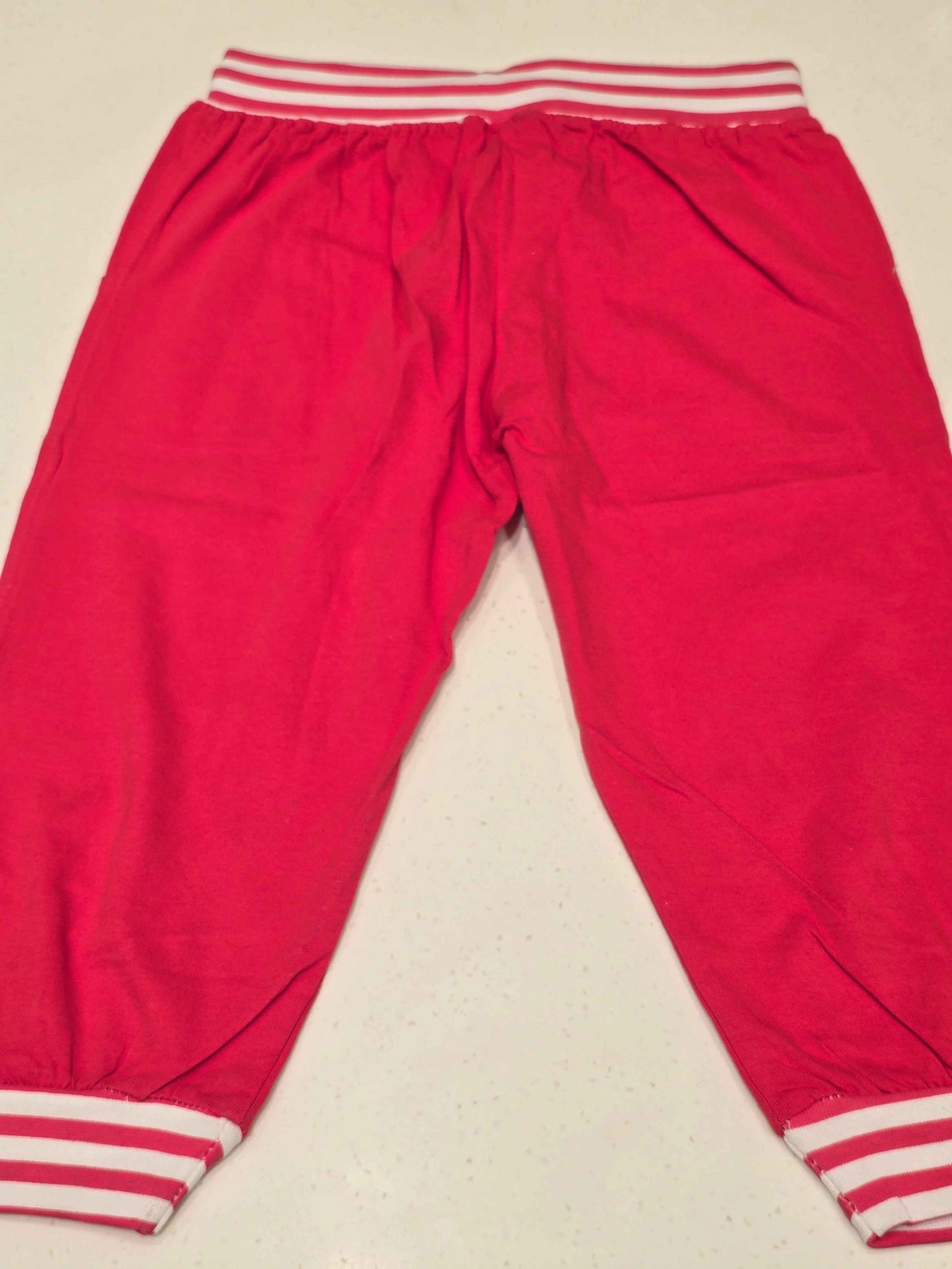 Cotton material ¾ capri for girl with round Elasticable