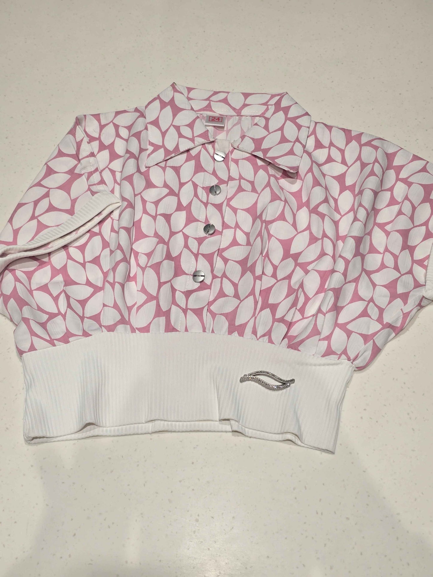 Lycra Material pink with white color western top for girl