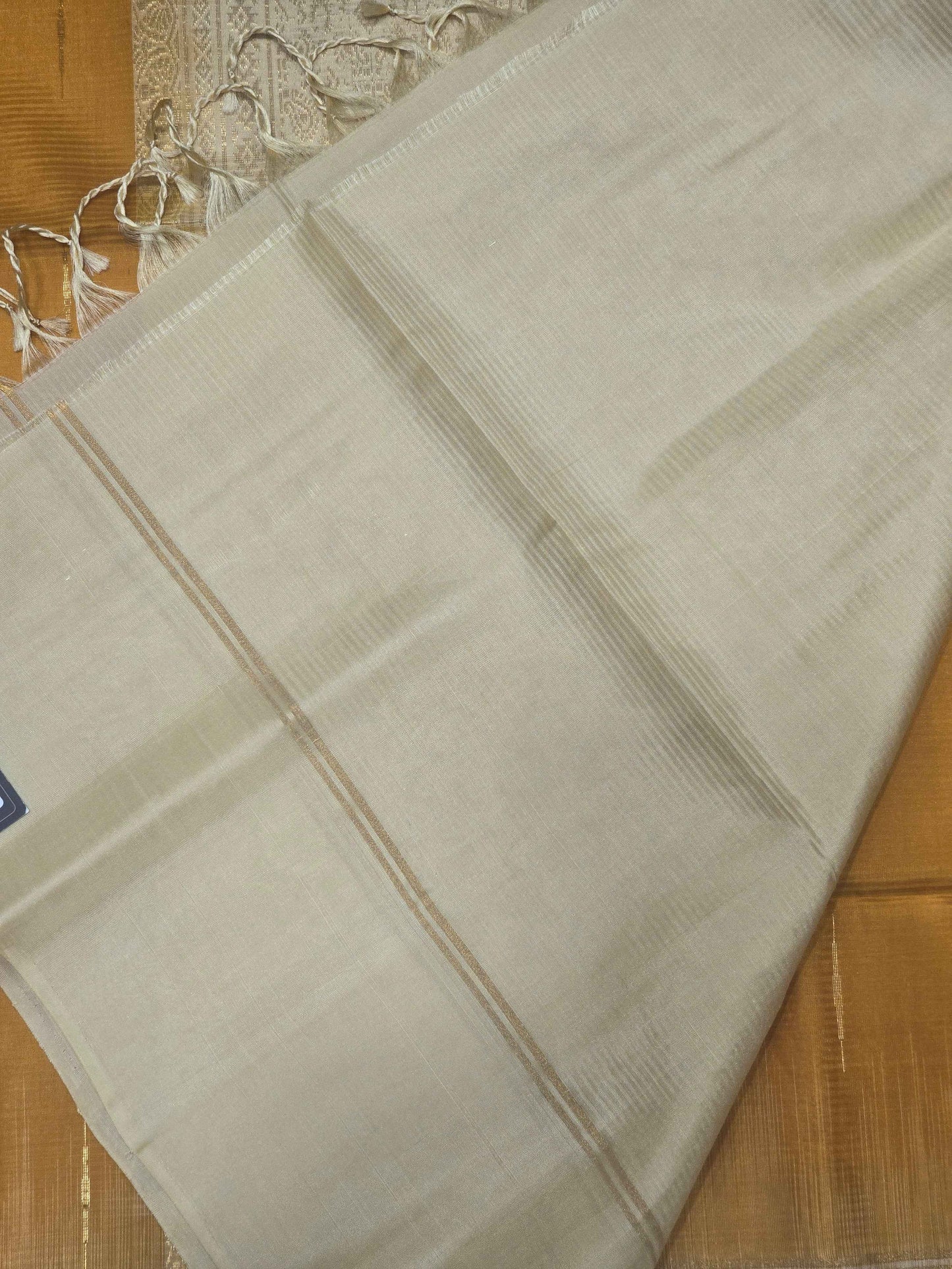 Pure softsilk saree with rain drops motifs over the body