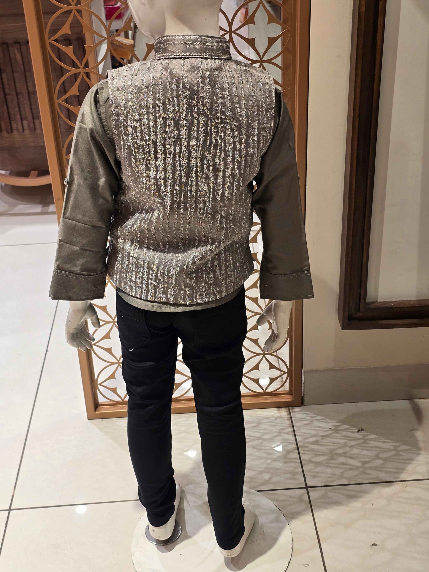 Jhardhosi material silver color party wear set for boys