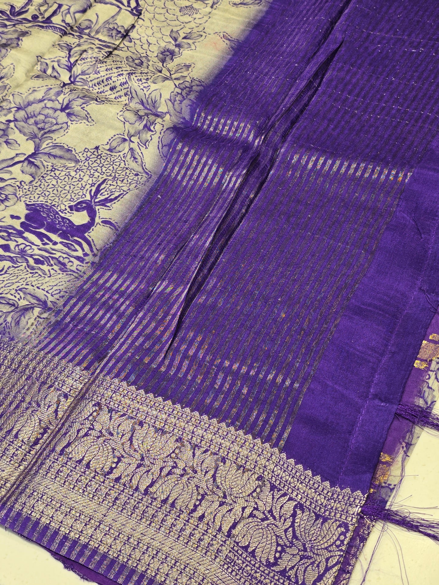 Kalamkaari Crepe Silk Saree with Artistic Border & Festive Elegance