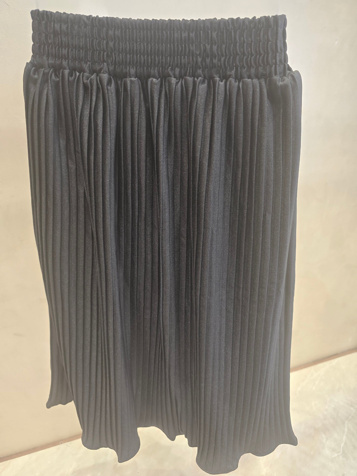 Black Lycra ¾ Length Skirt for Girls with Elastic Waistband and Stylish Belt Logo for Casual Wear