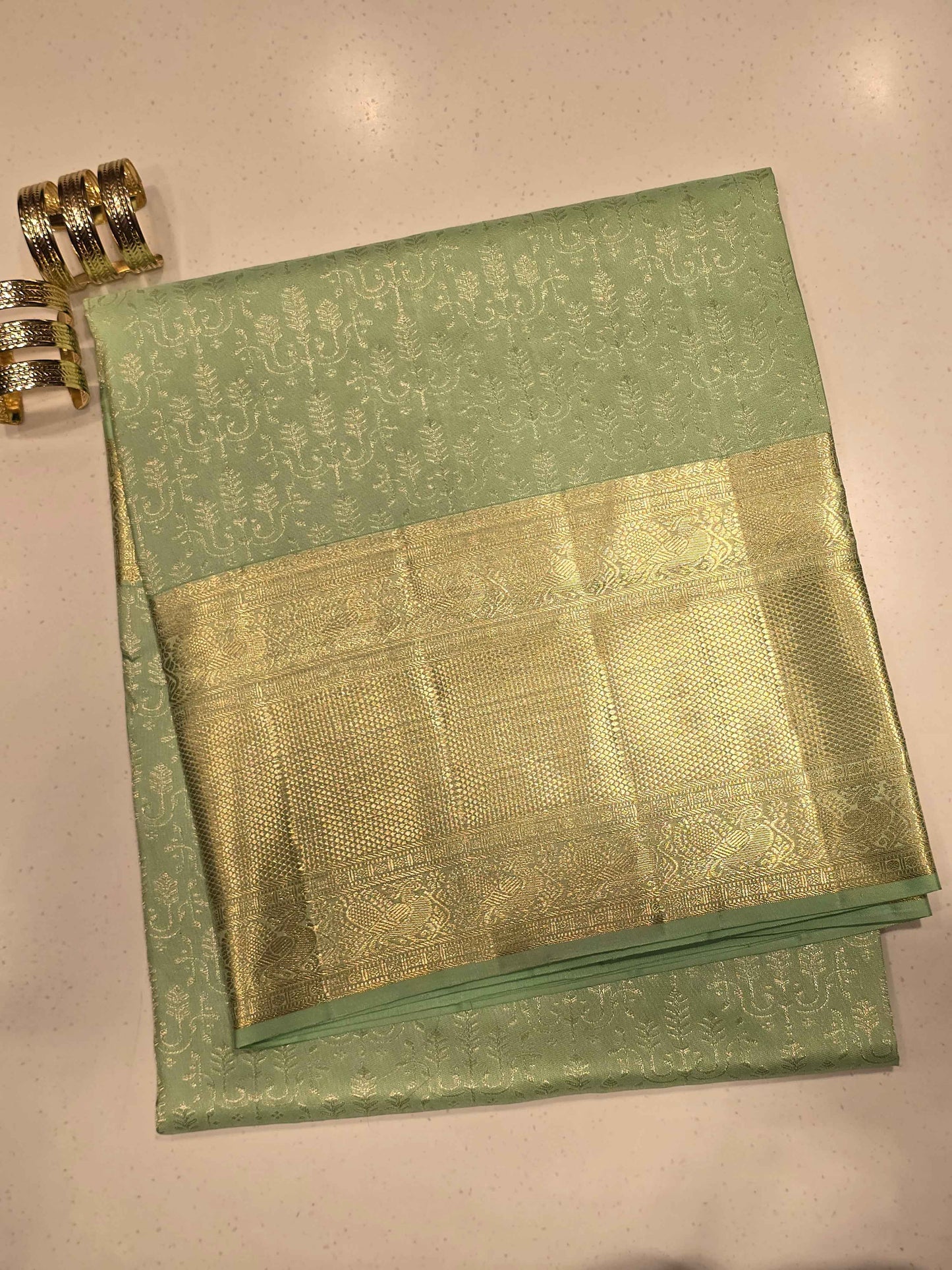 Handloom pure kanjivaram brocade silk self saree , with long gatti traditional border and rich pallu