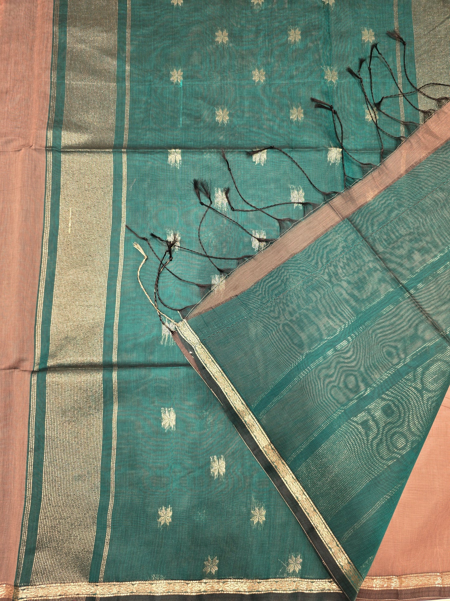 Maheshwari Cotton Silk Saree with Zari Border & Butta Design | Lightweight Festive & Daily Wear Saree for Women