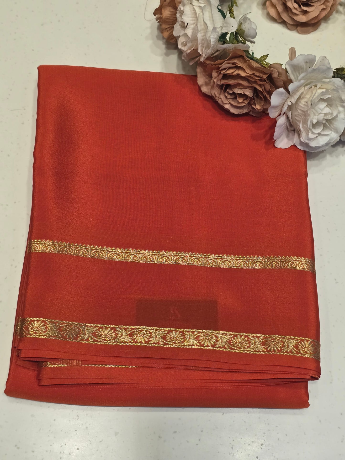 Women Pure Mysore Crepe Silk Self Saree with Traditional Border