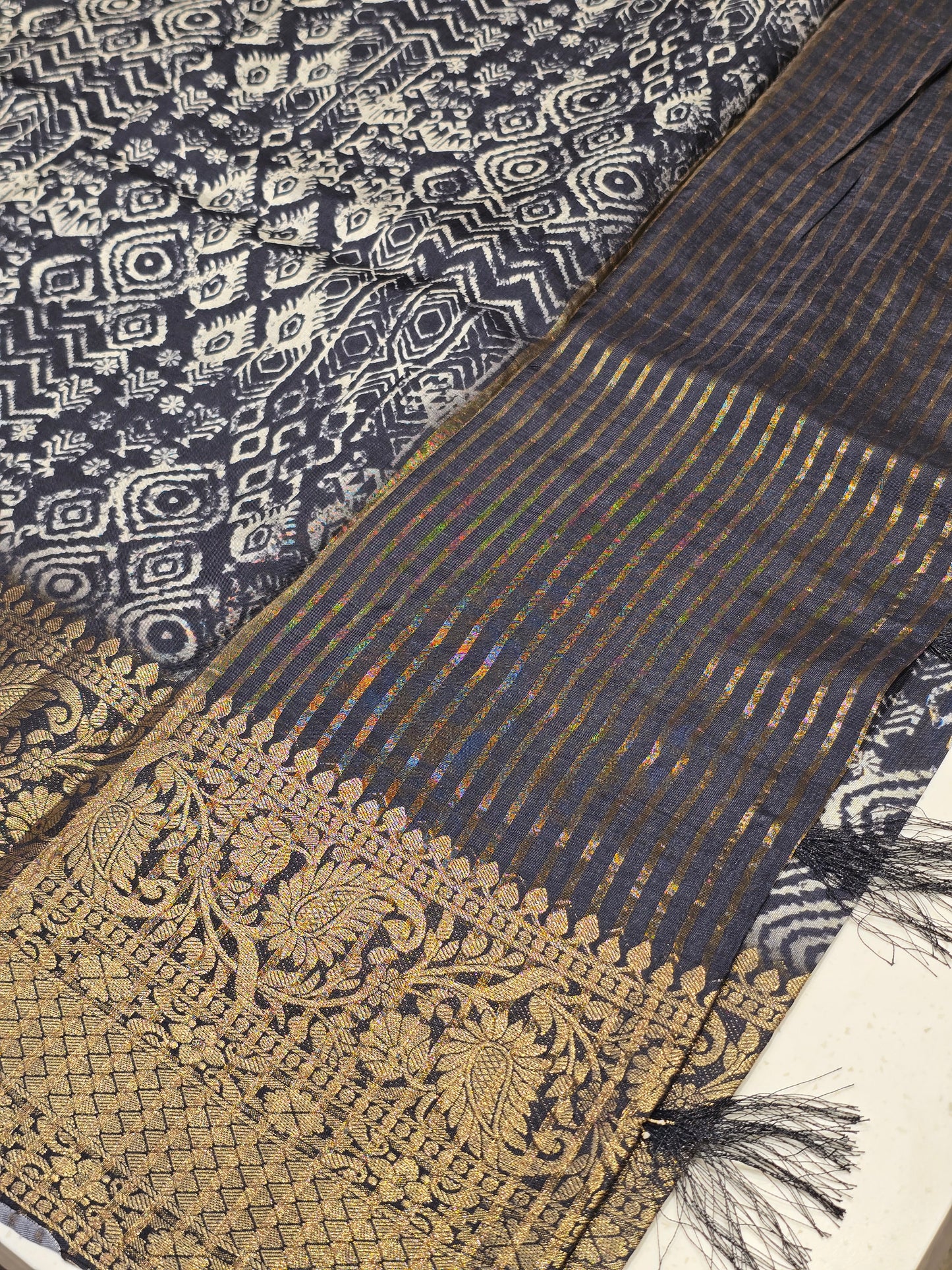 Kalamkaari Crepe Silk Saree with Artistic Border & Festive Elegance