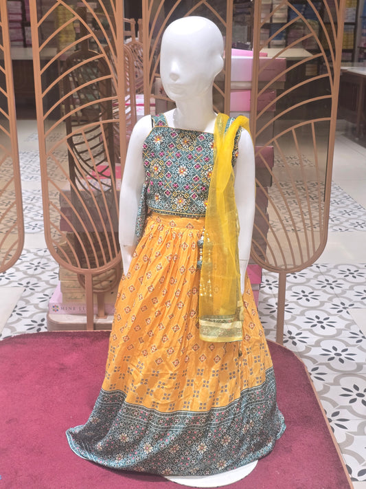 Girls Yellow Green Bandhani Ethnic Set