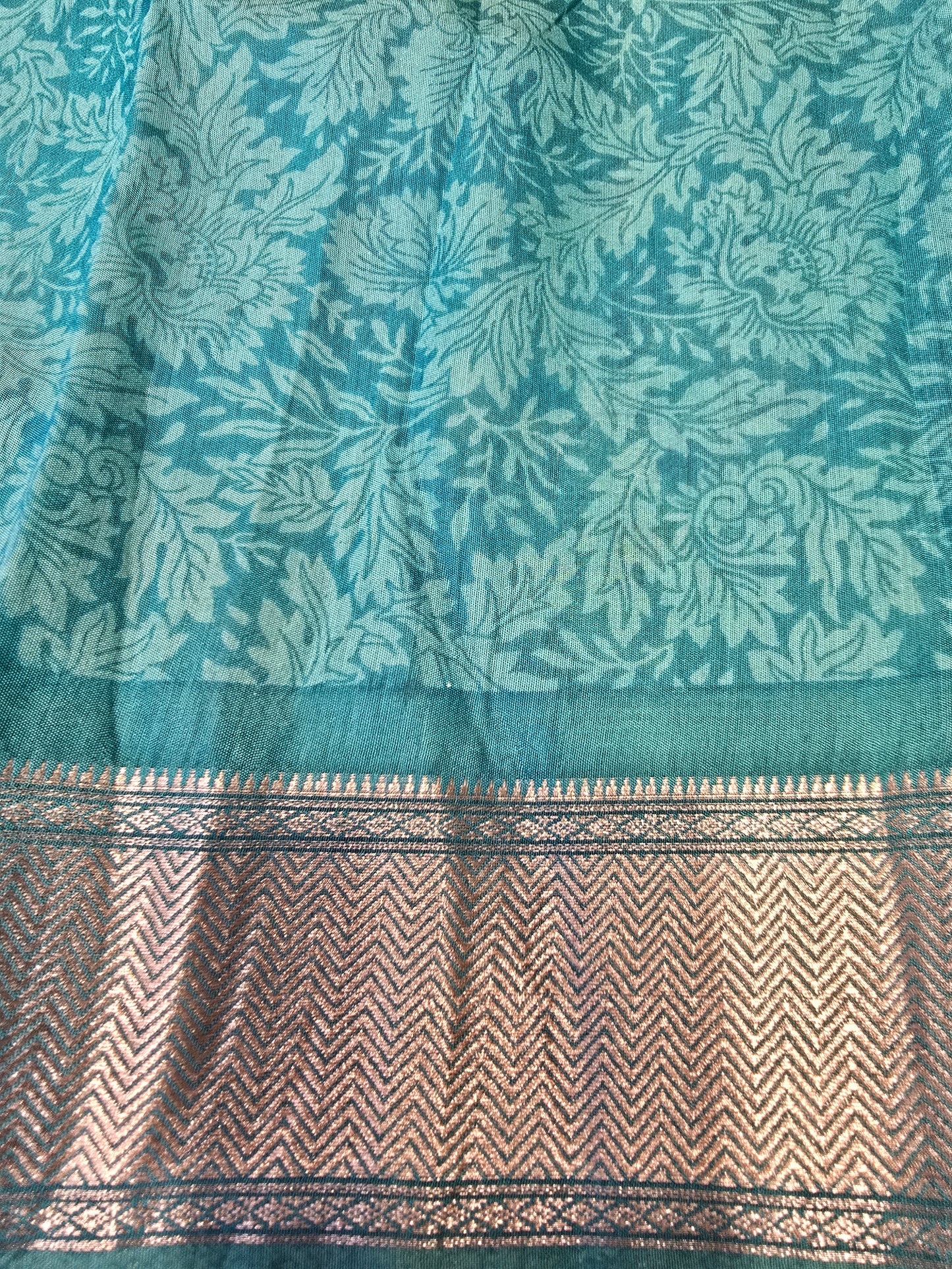 Soft Printed Cotton Saree with Gatti Border | Lightweight Festive & Daily Wear Saree