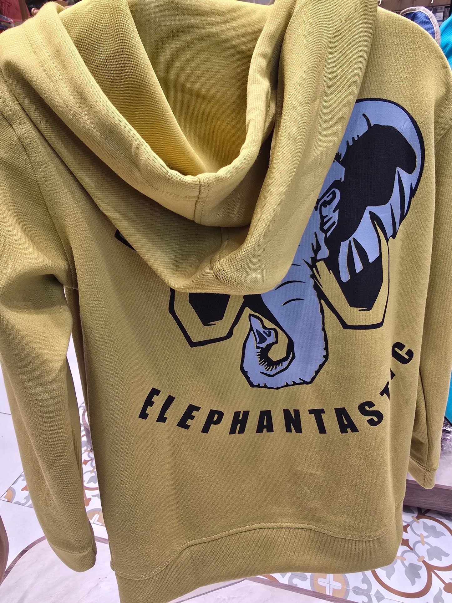 Printed Hoodie with Full Sleeves & Front Pocket