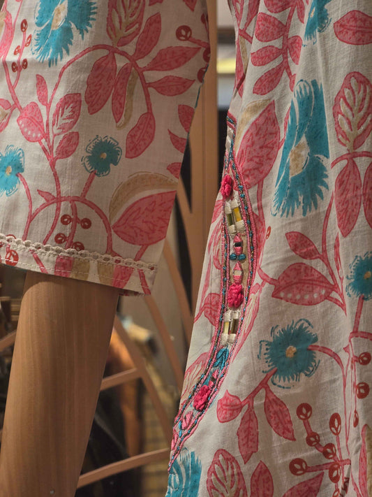 Printed Cotton material half white based with colar neck and pocket