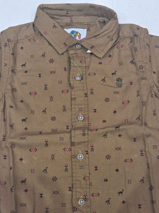 Cotton material burgundy shade shirt for boys with colar neck
