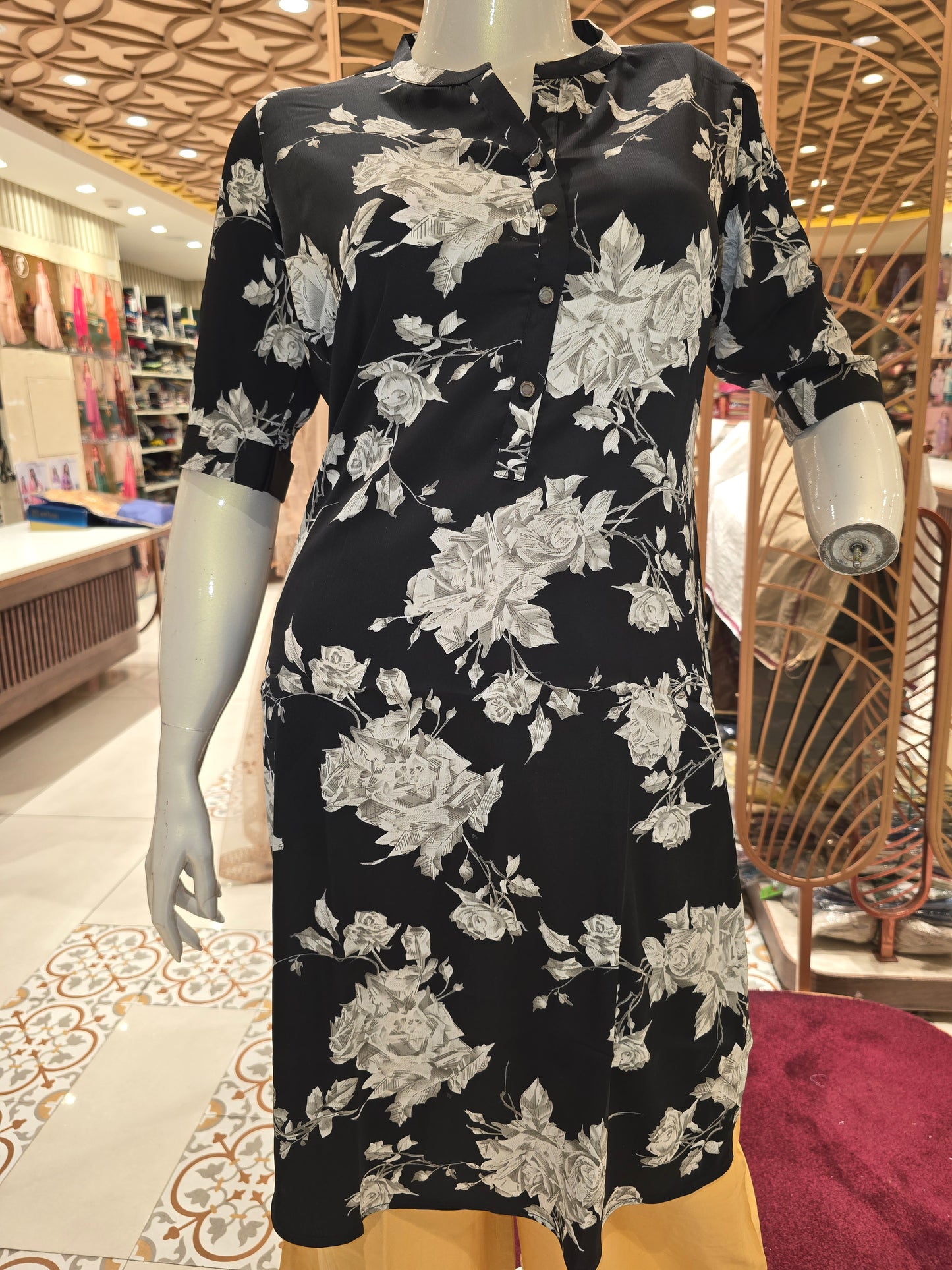 Women Black Printed Rayon Straight Top