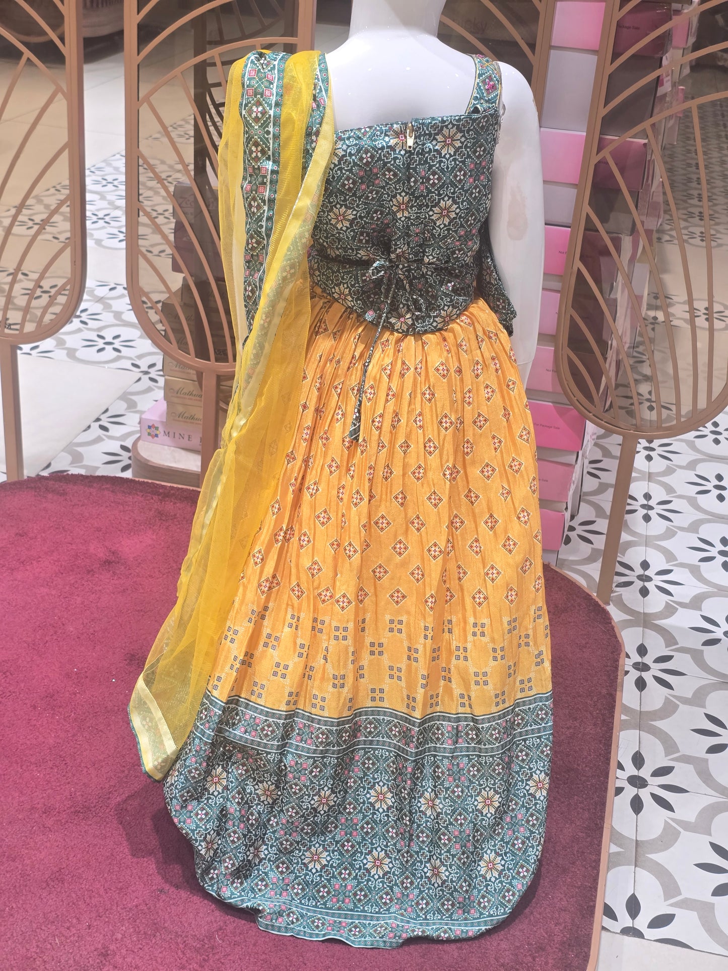 Girls Yellow Green Bandhani Ethnic Set