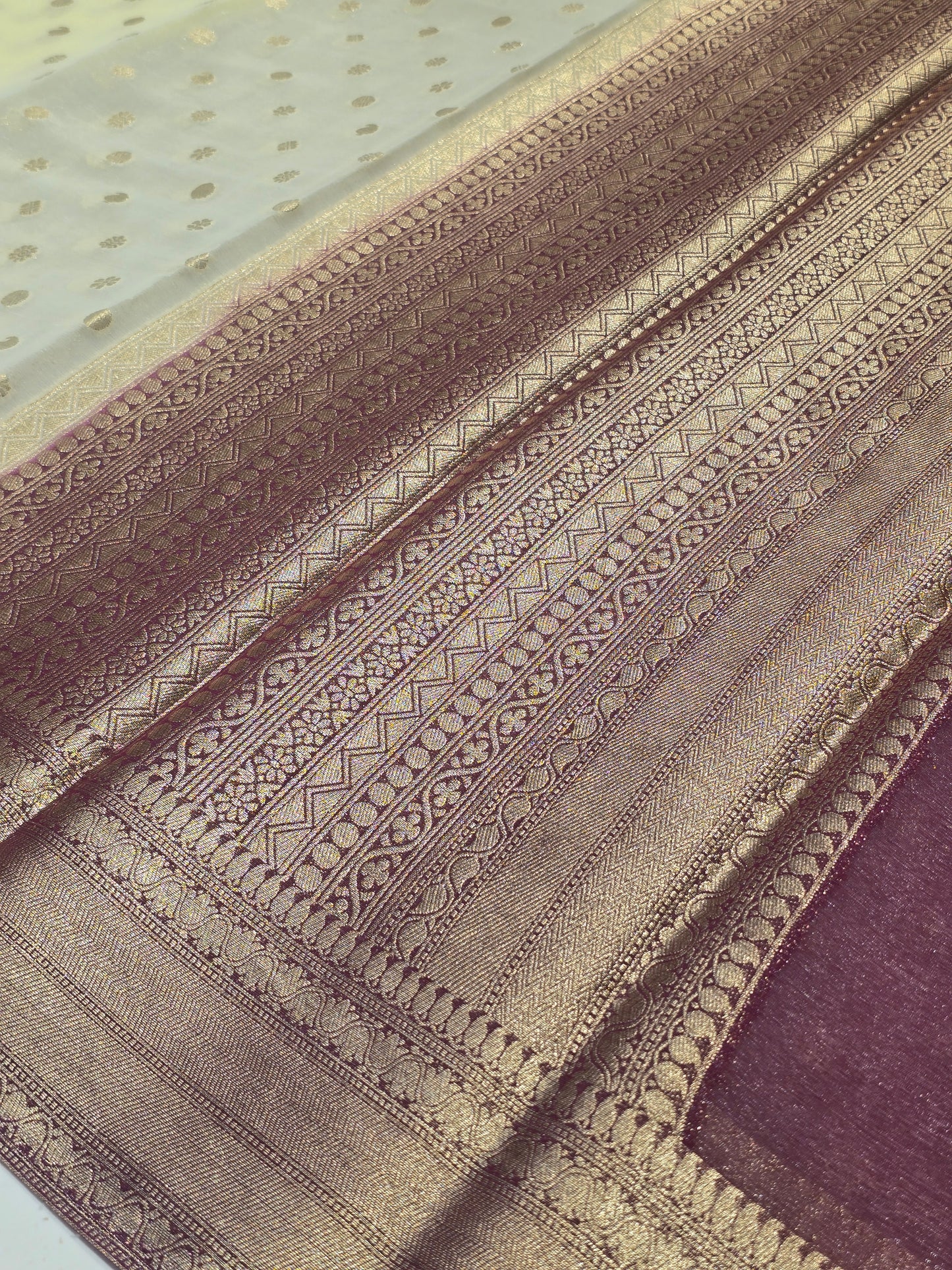 Georgette Silk Saree with Butta Motif, Traditional Zari Border & Contrast Blouse | Festive & Party Wear