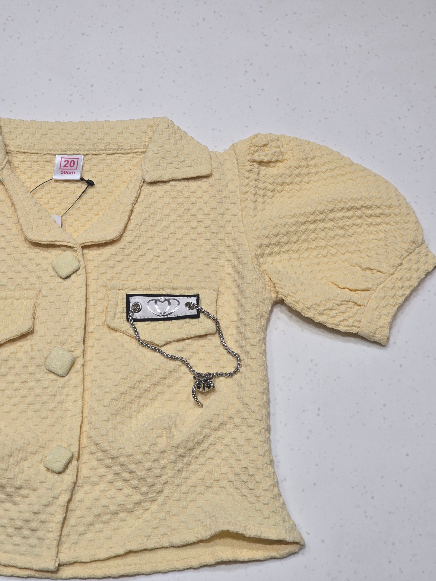 Girls Stretchable Brooch Buff Sleeve T Shirt