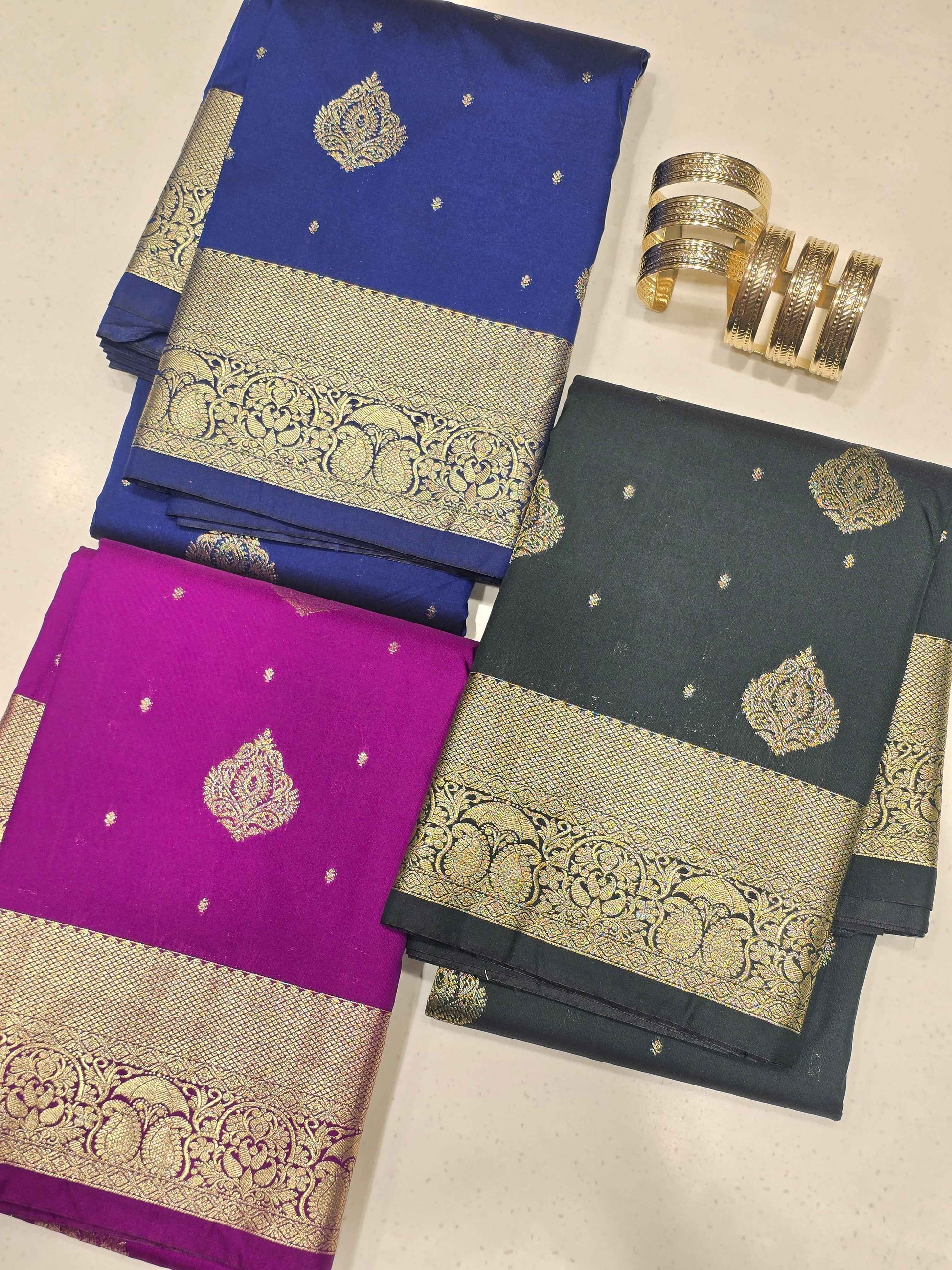 Semi kanjivaram silk saree with rich pallu