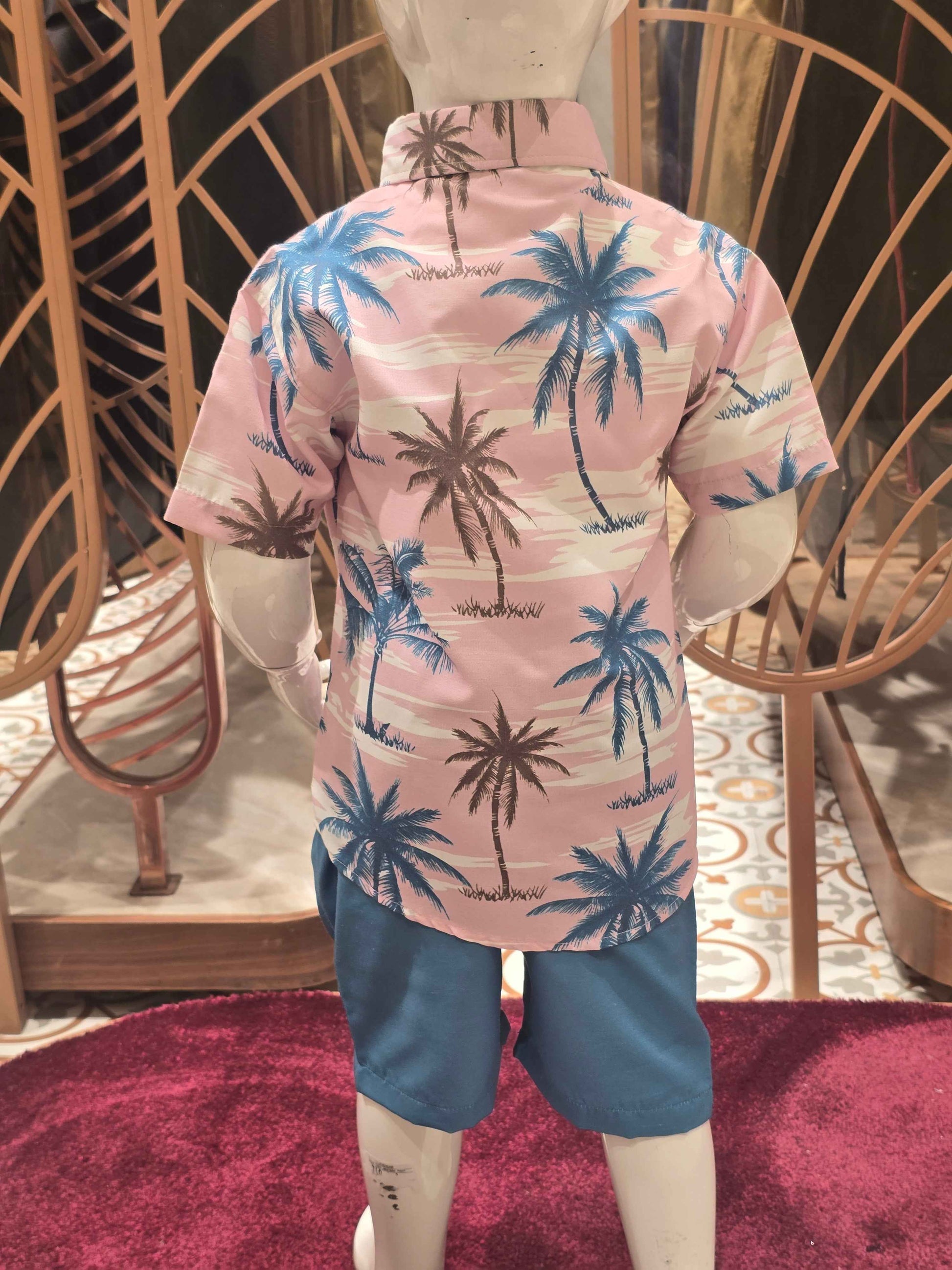 Printed lycra Material blue with pink colour capri set