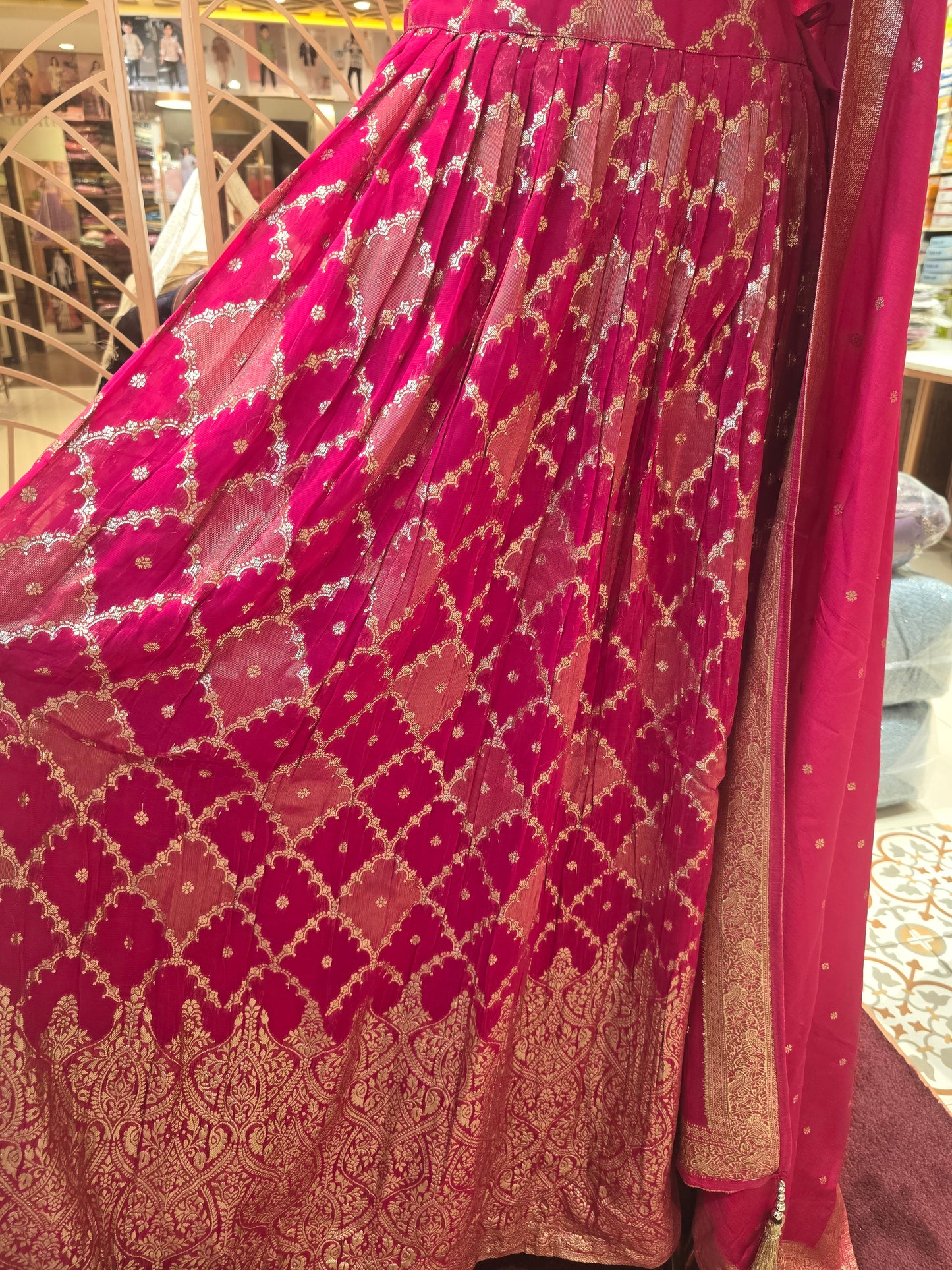 Ethnic Banarasi Bridal Lehenga – Pink with Heavy Jhardosi Work, Butta Dupatta & Diamond-Design Skirt