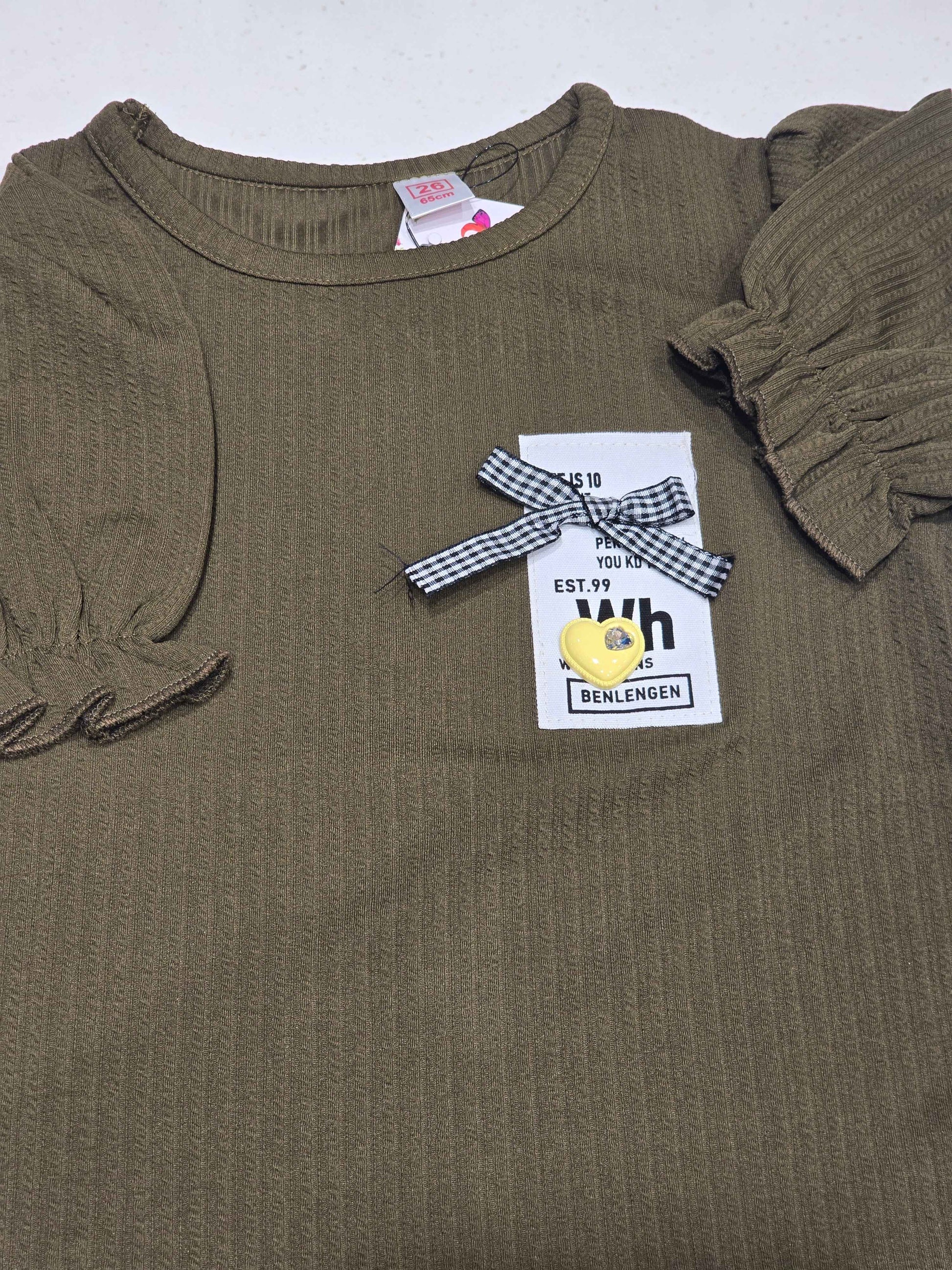 girl's ribbed puff-sleeve top/dress in an earthy brown shade