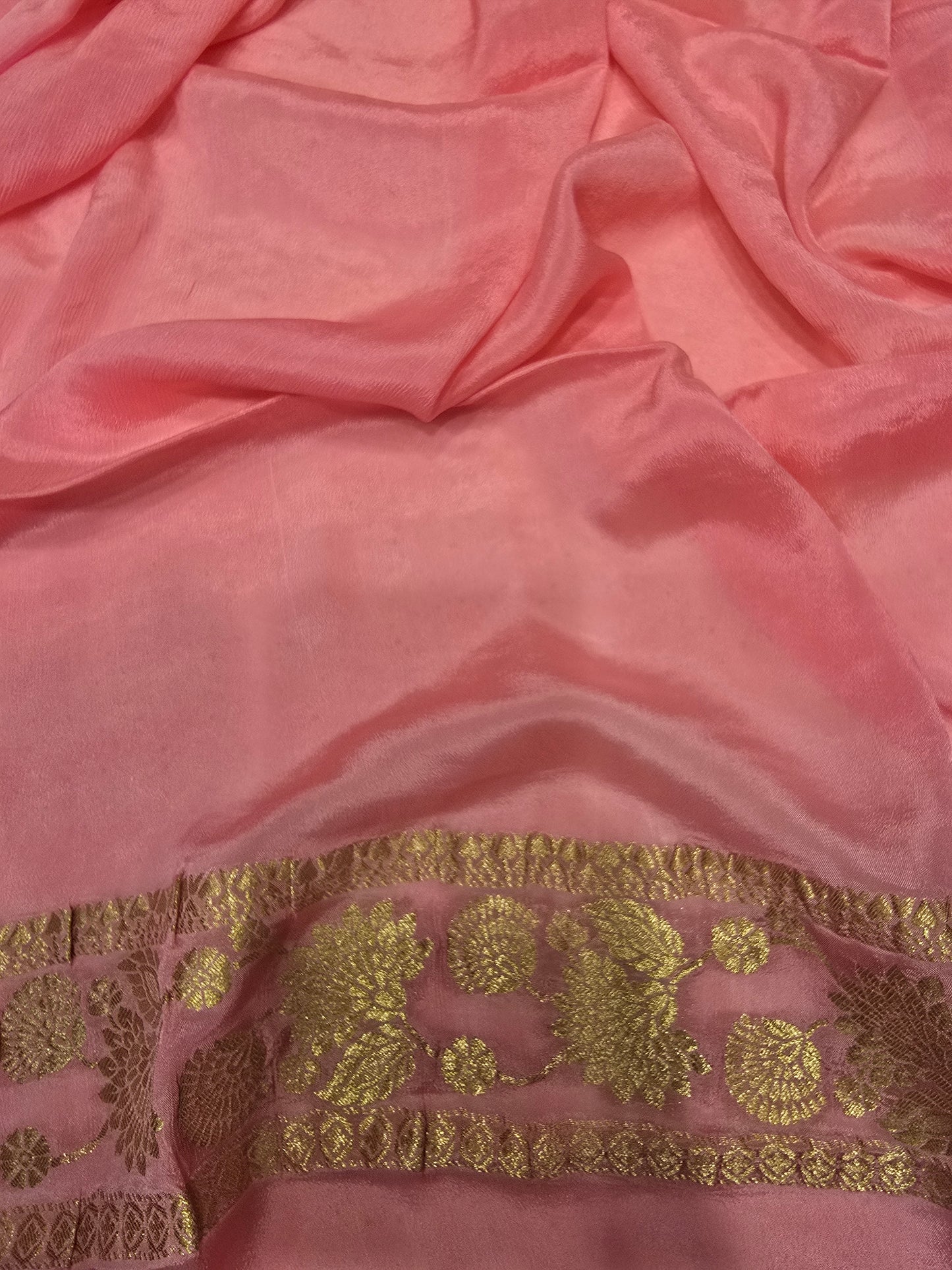 Chinon Banarasi Silk Saree with Thousand Butta & Designer Zari Border | Festive & Party Wear Saree for Women