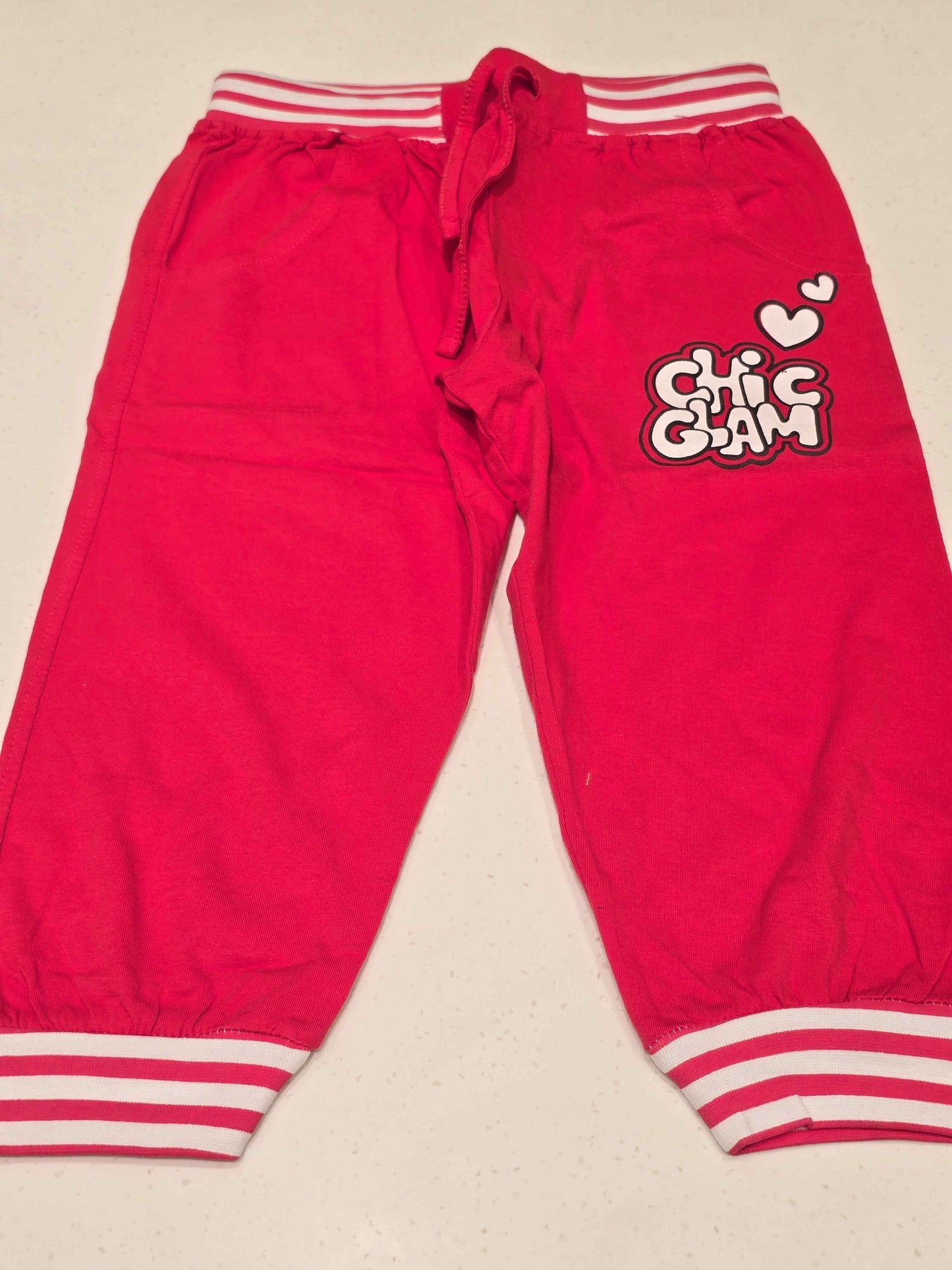 Cotton material ¾ capri for girl with round Elasticable