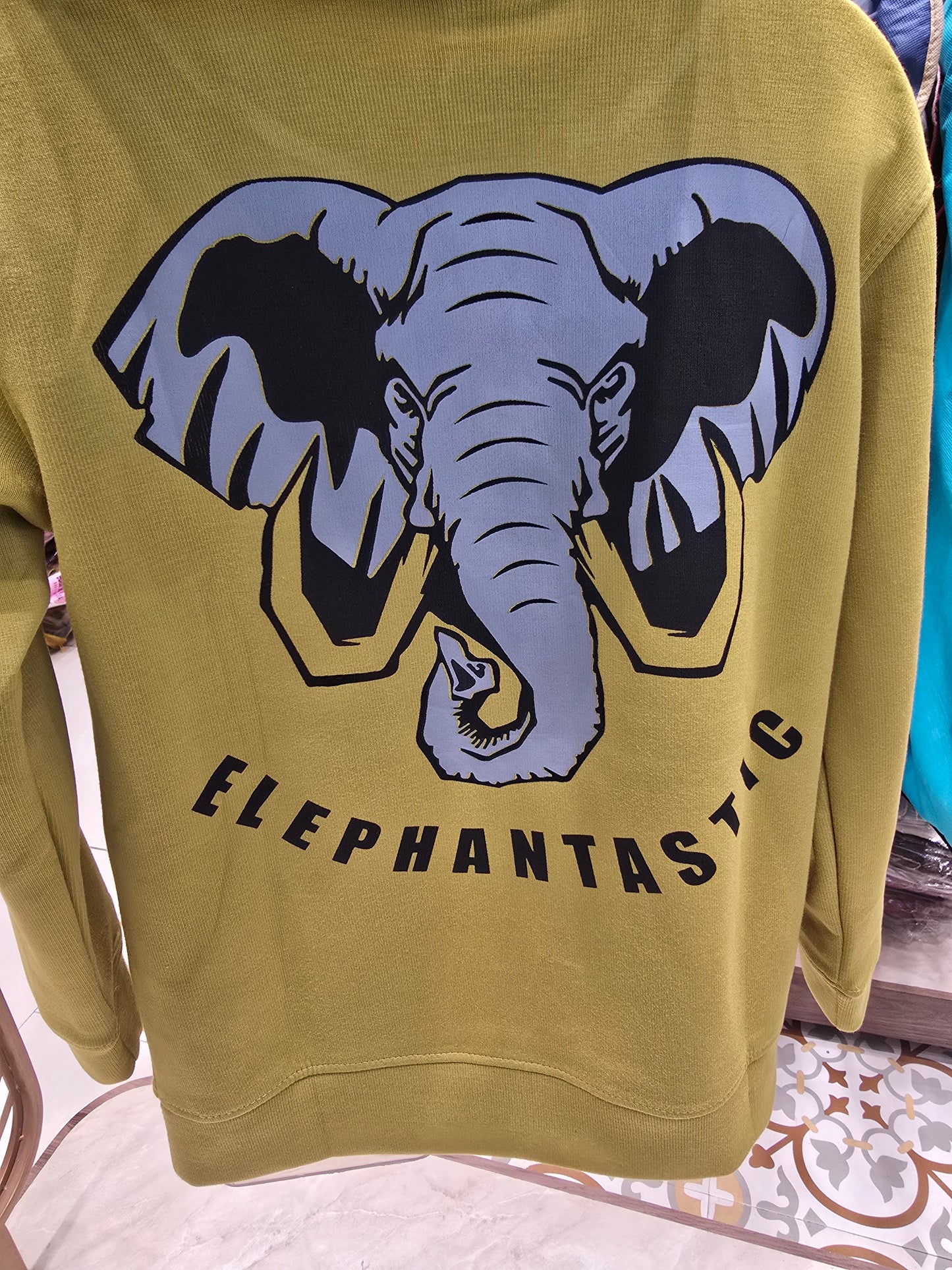 Printed Hoodie with Full Sleeves & Front Pocket