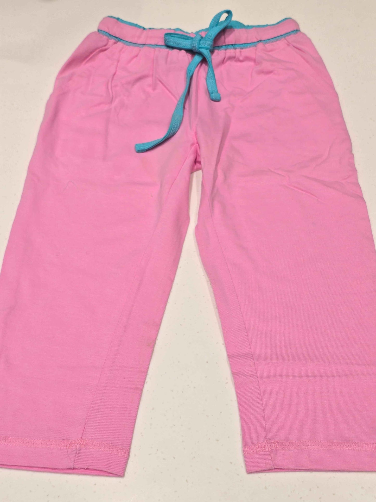 Cotton material capri for girl with Elasticable waist