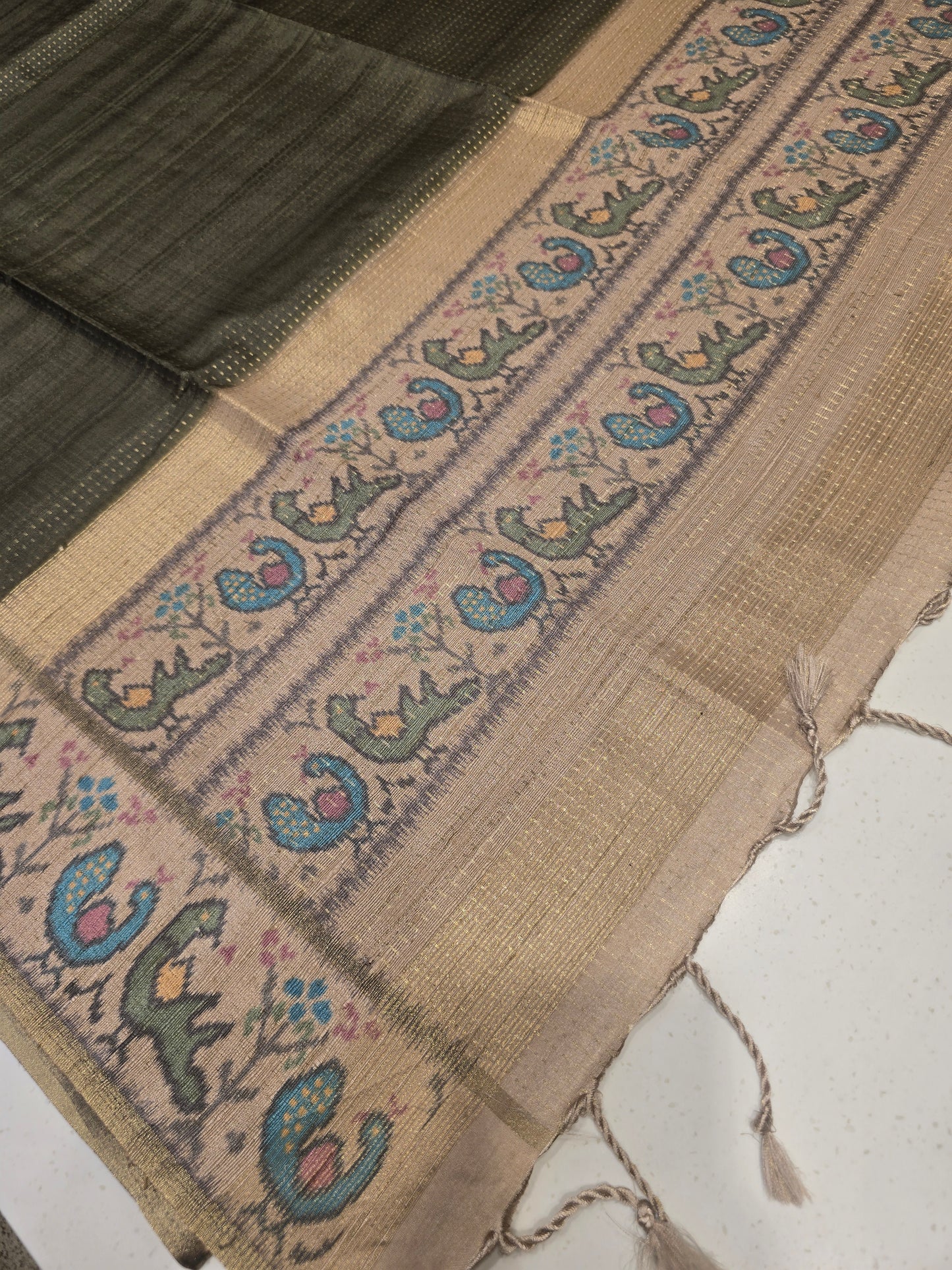 Soft Tussar Silk Saree with Jute Pallu & Fine Jari Lines | Beige Art Blouse | Lightweight Normal Wear Saree